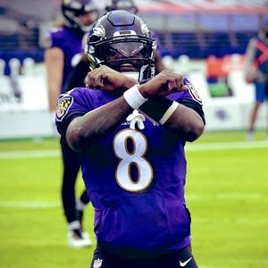 Meet your Posher, Max